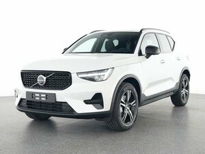 VOLVO-XC40-B4 Mild-Hybrid Benzin Plus Dark 2WD,Véhicule d'occasion