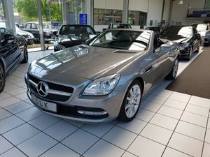 MERCEDES-BENZ-SLK 200-ROADSTER AIRCARF NAVI SHZ PTS 6-GANG,Used vehicle