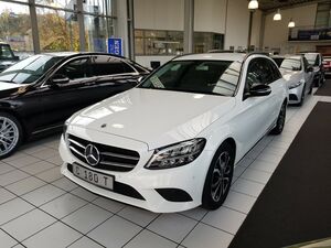MERCEDES-BENZ-C 180-d AVANTGARDE NIGHT LED AHK KAMERA SHZ,Véhicule d'occasion