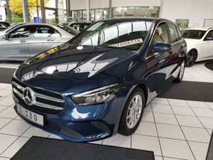 MERCEDES-BENZ-B 180-PROGRESSIVE LED AHK SPUR TOTW WIDE KAMERA,Pojazdy używane