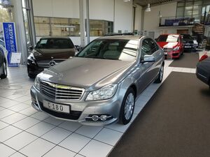 MERCEDES-BENZ-C 180-ELEGANCE AUTOMATIK SHZ TEMPO PTS,Gebrauchtwagen