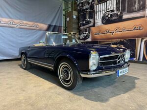 MERCEDES-BENZ
