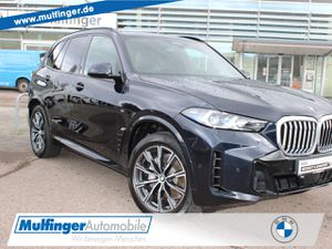 BMW-X5-X5 x30d M Sport PanoDStandhKomfS+BelSoft AHK,Jednoroční vozidla