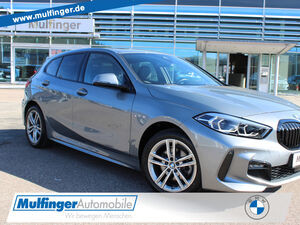 BMW-118-118d M Sport Doppelpedale LivePro Pano Kamera AHK,Подержанный автомобиль