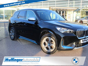 BMW-iX1-iX1 x30 ACC HUD SurView PanoDAktivS+Massage AHK,Polovna