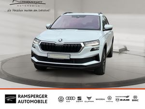 SKODA-Karoq-15 TSI DSG Tour AHK ACC Pano LED Navi Kamera,Подержанный автомобиль