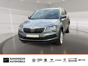 SKODA-Karoq-15 TSI DSG Style AHK ACC LED Navi Standh,Gebrauchtwagen