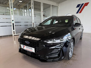 FORD-Focus Turnier ST-Line X ACC AHK GJR Head Up LHZ-Focus,Polovna