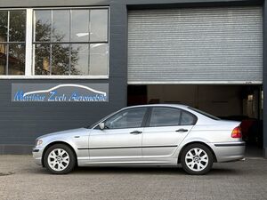 BMW-318-i * Klima * ESHD * 128700 KM * Youngtimer,Véhicule d'occasion