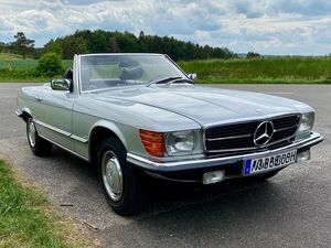 MERCEDES-BENZ