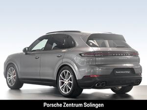 PORSCHE
