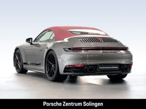 PORSCHE