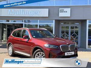 BMW-X3-X3 x30e SportsSurView Live-Navi Ad-LED KomfZug Bluetooth Vollleder Klima Standhzg PDC el Fenster,Ojazdené vozidlá
