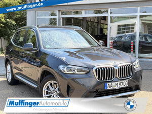 BMW-X3-X3 x20i SportsLive-Navi Kamera Ad-LED AHK 18 Bluetooth Vollleder Klima PDC el Fenster,Véhicule d'occasion