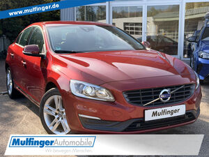 VOLVO-S60-Verkauf nur an Gewerbetreibende S60 D4 Kinetic Navi Vollleder Klima Einparkhilfe el Fenster,Bruktbiler
