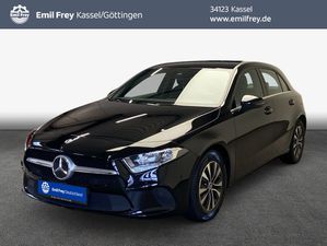 MERCEDES-BENZ-A 180 d 8G Style/MBUX/ParkAss/Shz/Himmel schwarz-A-Klasse,Подержанный автомобиль