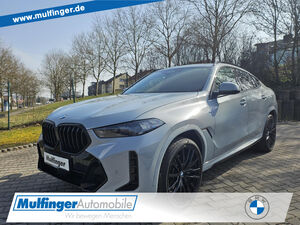 BMW-X6-X6 x40i M Sport PRO HUD ACC SurView Pano AHK 22 Sportpaket Bluetooth Navi LED Vollleder Klima PDC el,Auto usate