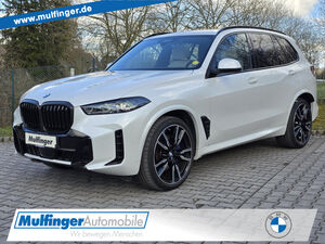 BMW-X5-X5 x30d M Sport Pro 7-Sitzer HUD ACC PanoAHK 22 Sportpaket Bluetooth Navi LED Vollleder Klima Luftf,Pojazdy używane