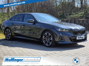 BMW-520-520d xDrM Sport Pro HUD SurViewSitzbelHa/Ka Sportpaket Bluetooth Navi LED Vollleder Klima PDC el,Used vehicle