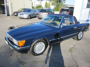 MERCEDES-BENZ-SL 560-,Begangnade
