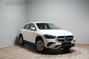 MERCEDES-BENZ-GLA 220-4Matic Navi/LED/Kam+Park,Begangnade