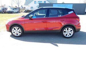 SEAT-Arona-10 X-Perience TSI BMT DSG Navi Klima Alu,Vehículo de ocasión