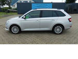 SKODA-Fabia-10 Kombi Ambition TSI BMT Navi Klima,Ojazdené vozidlá