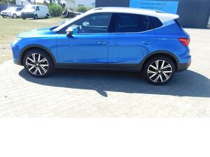 SEAT-Arona-10 FR-Line TSI BMT DSG Klima Navi,Véhicule d'occasion