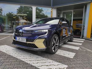 RENAULT-Megane E-Tech-,Pojazd testowy