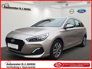 HYUNDAI-i30-cw 1,4 T-GDI Automatik Style / AHK / Winterräder,Употребявани коли