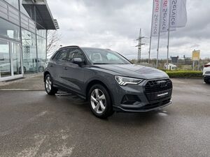 AUDI-Q3-40 20 TDI quattro advanced +KAMERA+TOTWINKEL,Használtautó