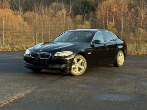 BMW-525-Sport-Aut Bi-Xenon Hifi Klimaautomatik Glasdach,Unfallwagen