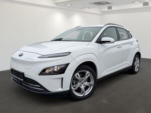 HYUNDAI-KONA Elektro-Select Kamera PDC DAB Car Play,Havarované vozidlá
