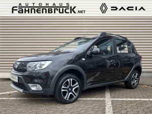 DACIA-Sandero-Stepway Celebration 10 TCe LPG 100,Подержанный автомобиль