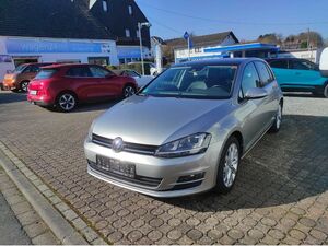 VW-Golf-1,4 TSI Highline NAVI/Xenon/GHD/SHZ,Vehículo de ocasión