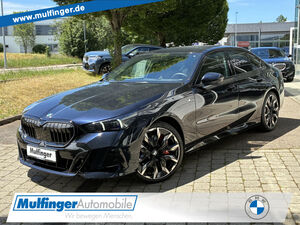 BMW-540-540d xDrM Sport Pro AutobahnAssSitzbelH/K21 Sportpaket Bluetooth HUD Navi LED Vollleder Klima PDC,Jednogodisnja