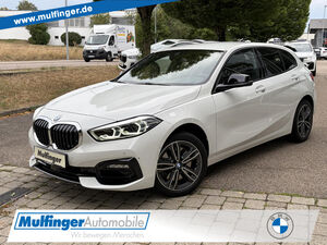 BMW-120-120i Sport LED Kamera Live-Prof LenkradhAHK 17 Sportpaket Bluetooth Navi Klima PDC el Fenster,Véhicule d'occasion