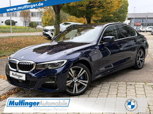 BMW-330-330e M Sport HUD Laser ACC GlasdHKLenkradh19 Sportpaket Bluetooth Navi Klima Aktivlenkung Standhz,Ojazdené vozidlá