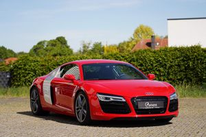 AUDI-R8-42 FSI quattro*Handschaltung*Mod2013*,Polovna