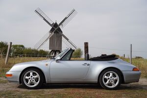 PORSCHE