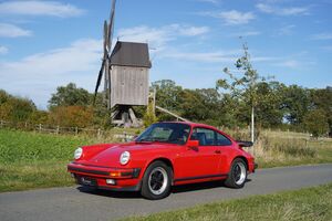 PORSCHE-911-Carrera 3,2 *Unfallfrei,28 Wartungen*,Vehículo de ocasión