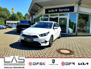 KIA-ceed-15T DCT Spirit STD,Употребявани коли
