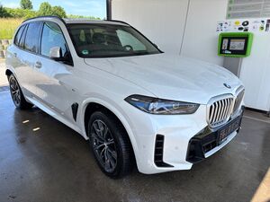 BMW-X5-30 d xDrive MSport AHK Adaptives M-Fwk,Подержанный автомобиль