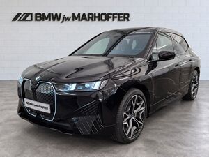 BMW-iX-xDrive60 SkyL/H&K/Lüft/22"/360°/4Zon/NP127004EUR,Rabljena 