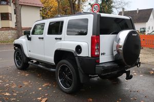 HUMMER