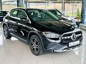 MERCEDES-BENZ-GLA 200-4Matic*AHK*LED*KAMERA*AMBIENTE*,Ojetá vozidla