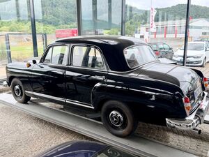MERCEDES-BENZ