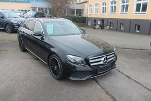 MERCEDES-BENZ-E 200-4Matic T Avantgarde 9G Aut+Wippen*SD*LED,Véhicule d'occasion