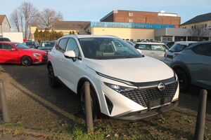 NISSAN-Qashqai-13 DIG-T MHEV Xtronic N-Connecta,Pojazdy używane