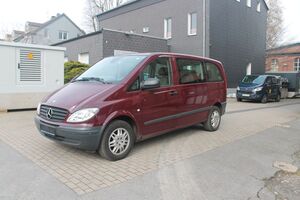 MERCEDES-BENZ-Vito-Kombi 115 CDI kompakt*7-Sitze*Automatik*AHK,Begangnade